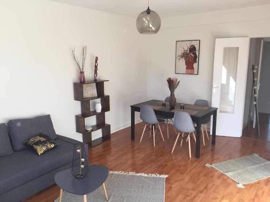 Cosy Large Appartement 20 Minutes Downtown Paris Villejuif Bagian luar foto